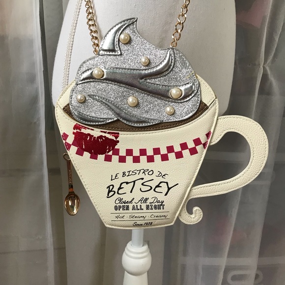 🎀HP🎀☕️ Betsey Johnson “Le Bistro” Latte Bag☕️ - Picture 3 of 5